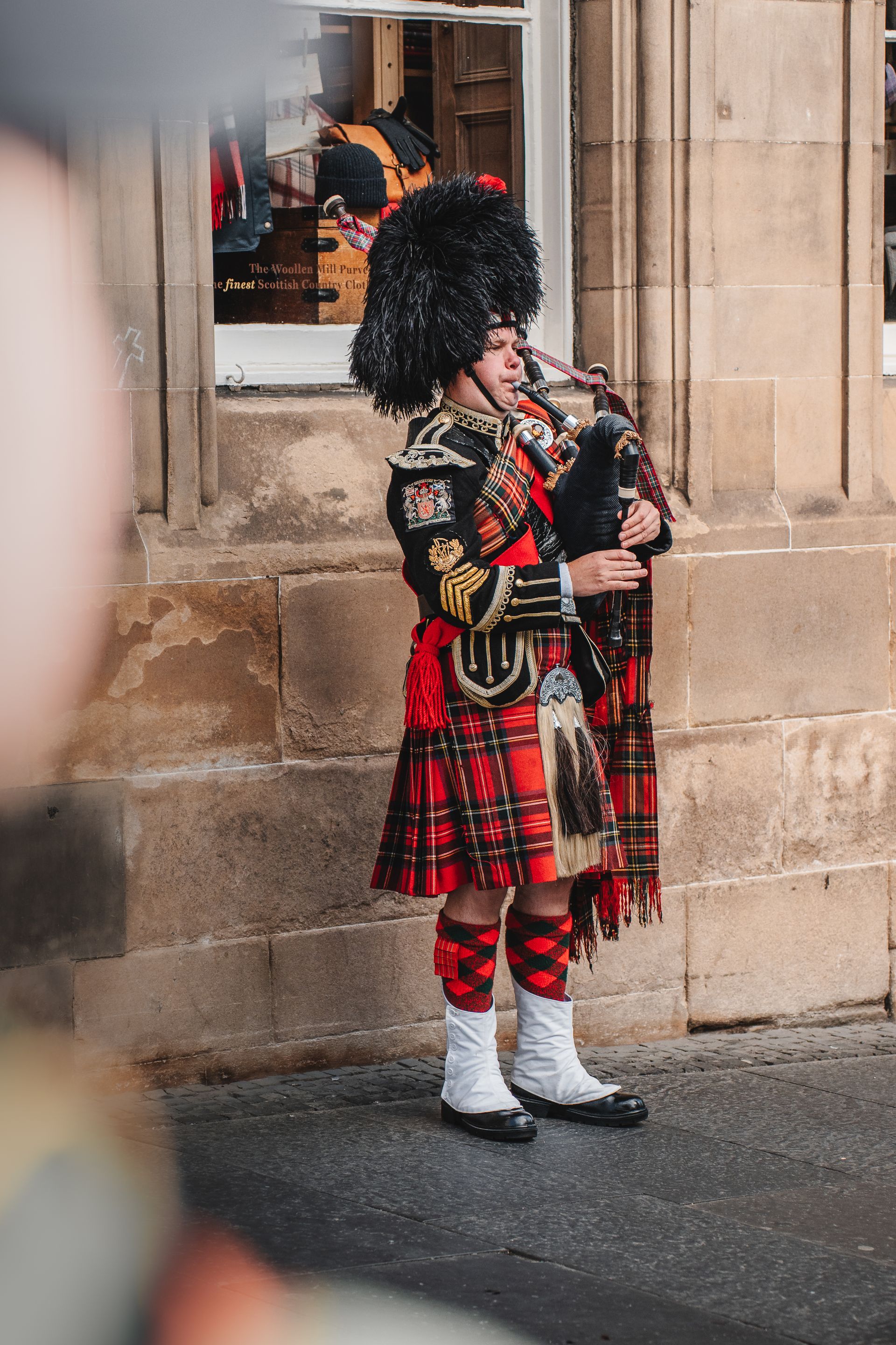 7 Day UK Tour Across Tower of London . Old Trafford . Edinburgh Castle - Photo 2